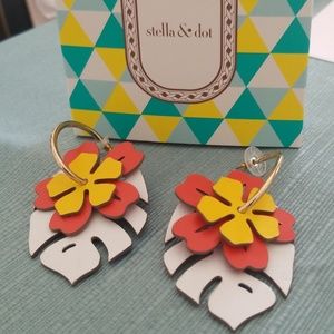 Color Pop Floral Earrings